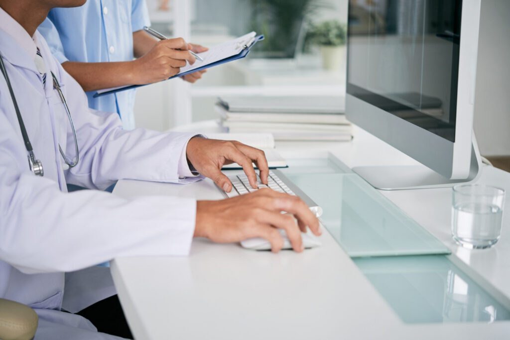 Healthcare staff using SSO and MFA for secure identity and access management
